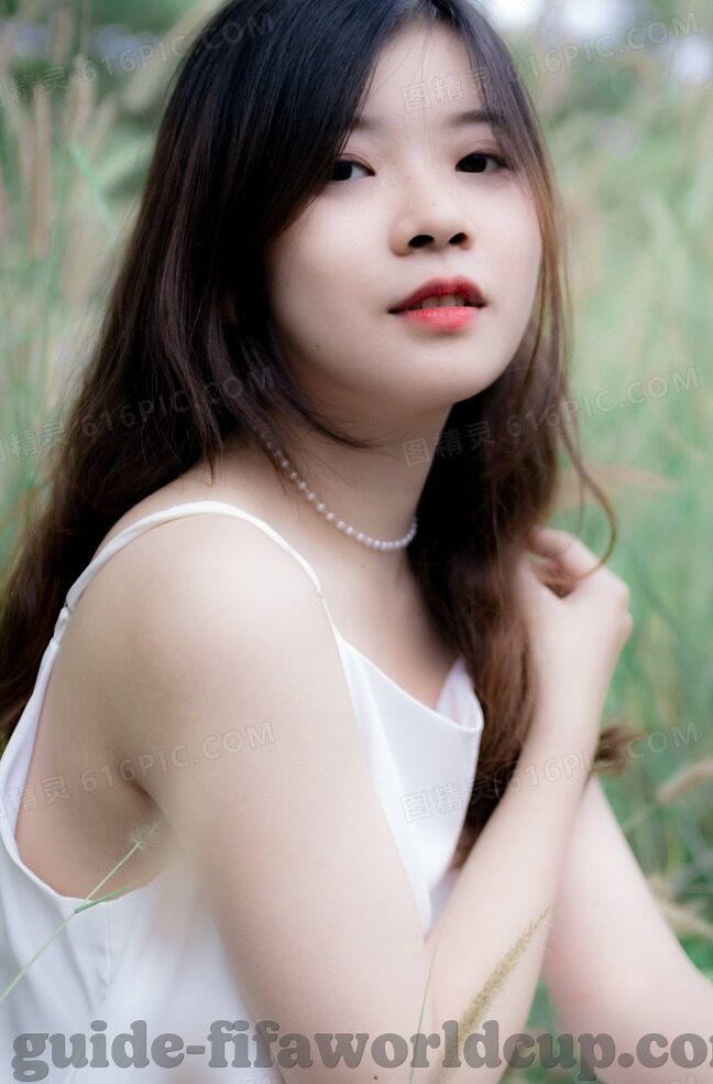 亚运足球今天各场比分-亚运足球激战正酣，今日赛场风云变幻，各场比分全解析